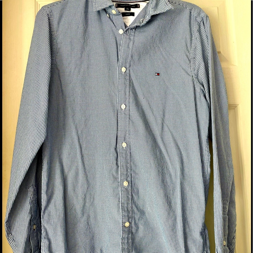 Tommy Hilfiger Blue Herringbone Button Up Shirt Mens Medium NWT - Picture 3 of 12